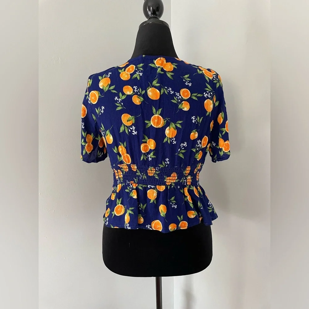 Kaileigh Faux Wrap Citrus Top - Size L - EUC - Picture 3 of 13